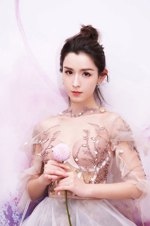 一受封疆by殿前欢